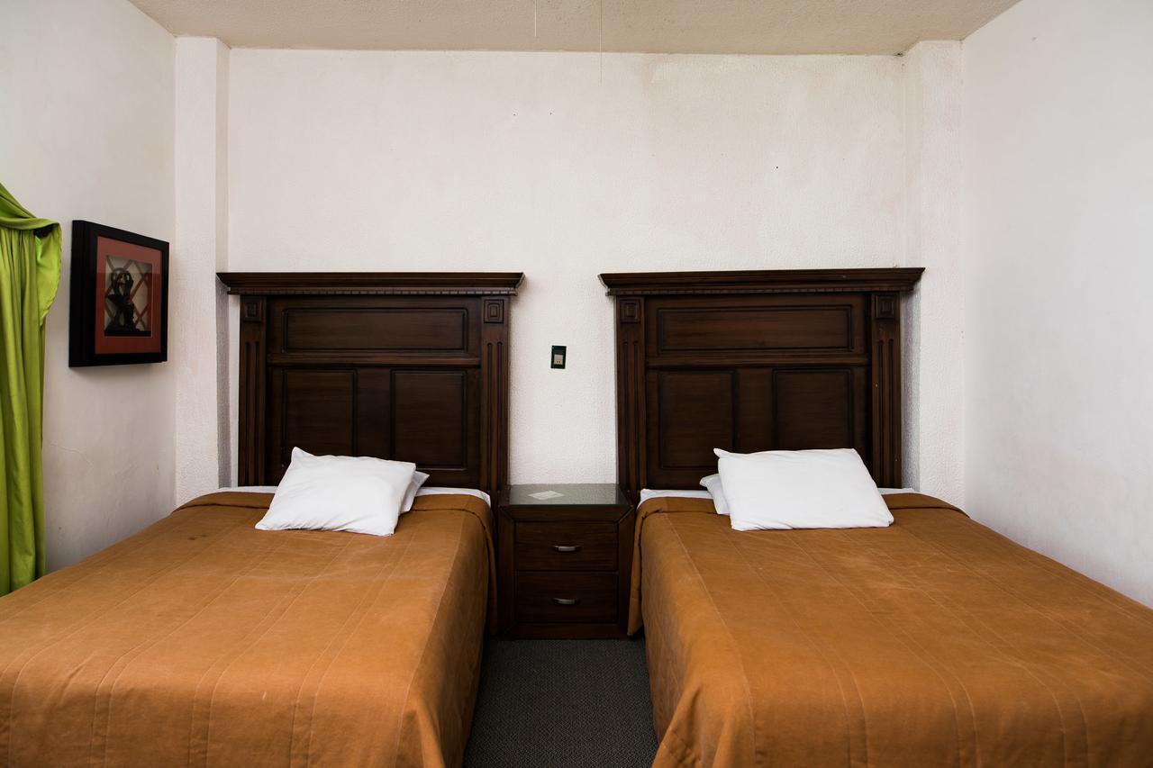 Hotel Maria Elena デュランゴ エクステリア 写真