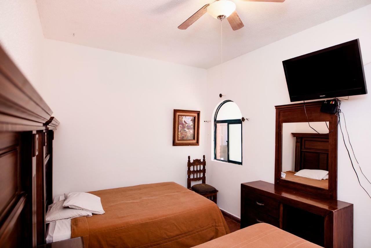 Hotel Maria Elena デュランゴ エクステリア 写真