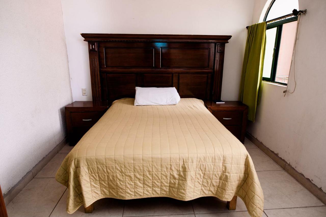 Hotel Maria Elena デュランゴ エクステリア 写真