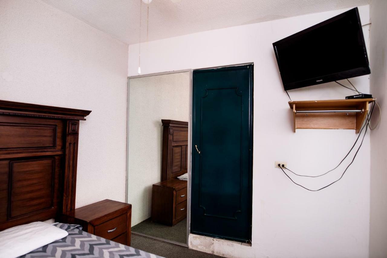 Hotel Maria Elena デュランゴ エクステリア 写真