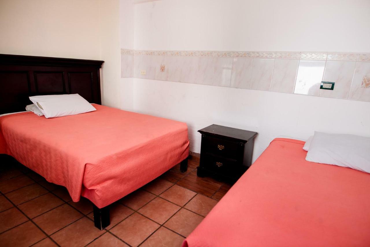Hotel Maria Elena デュランゴ エクステリア 写真