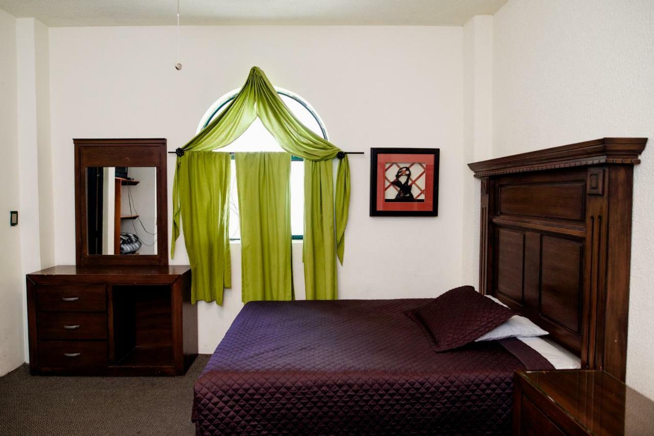 Hotel Maria Elena デュランゴ エクステリア 写真