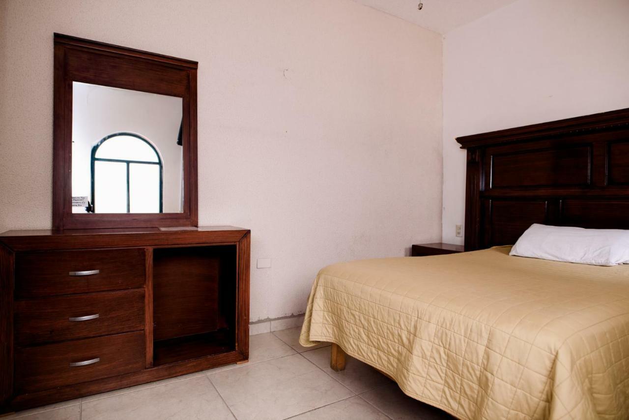 Hotel Maria Elena デュランゴ エクステリア 写真