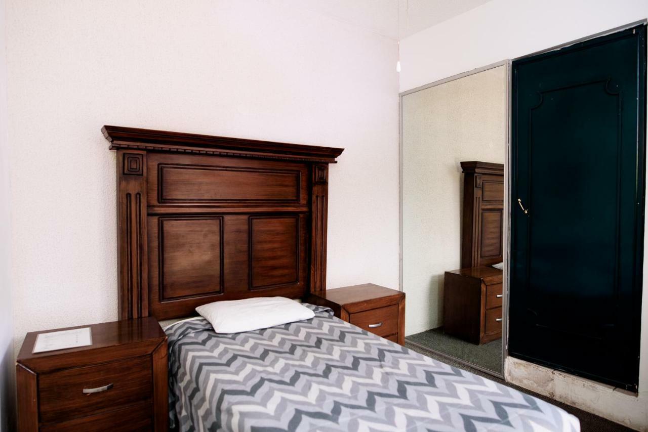 Hotel Maria Elena デュランゴ エクステリア 写真