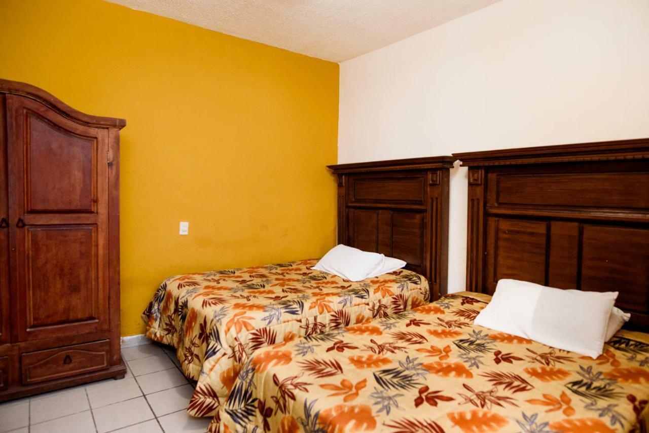 Hotel Maria Elena デュランゴ エクステリア 写真