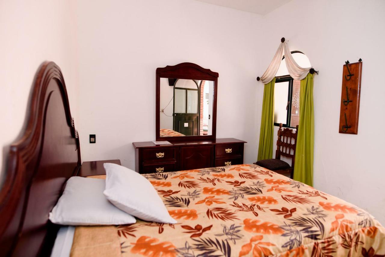 Hotel Maria Elena デュランゴ エクステリア 写真