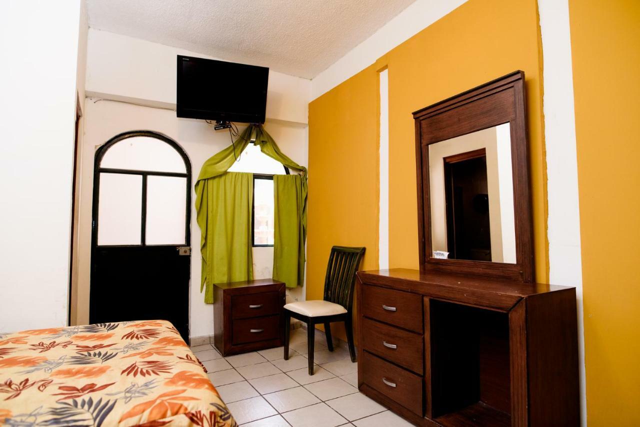 Hotel Maria Elena デュランゴ エクステリア 写真