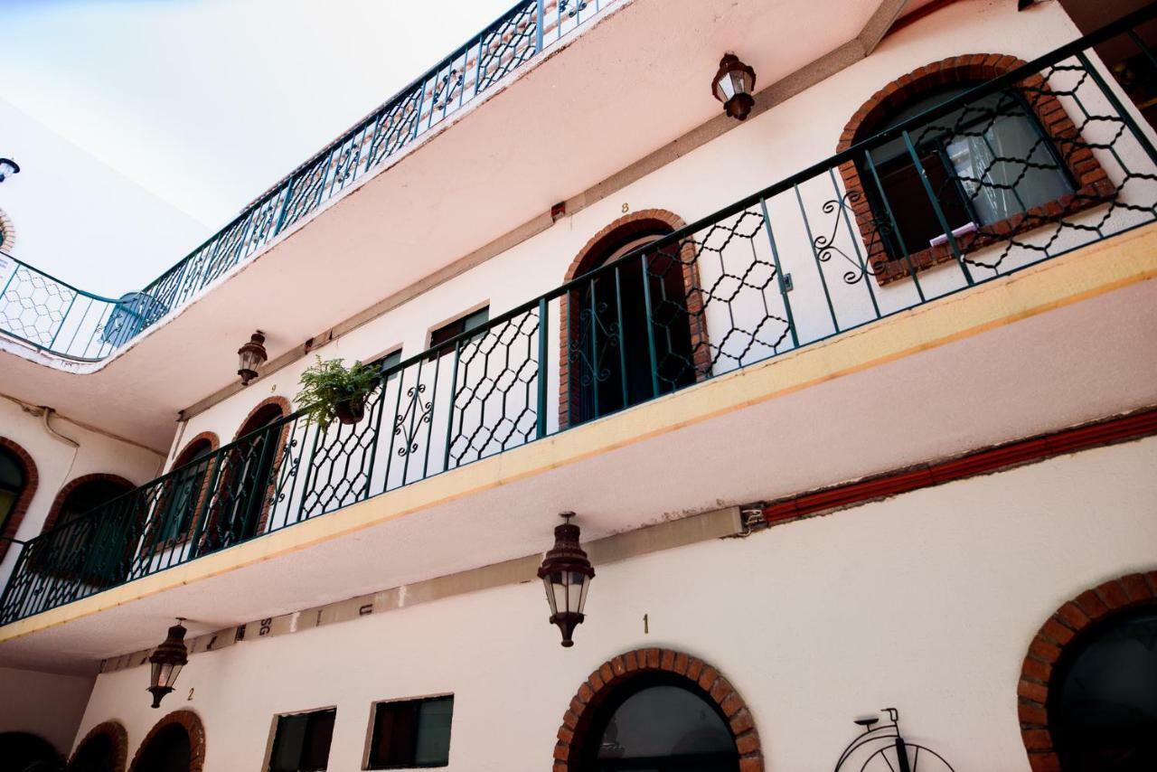 Hotel Maria Elena デュランゴ エクステリア 写真