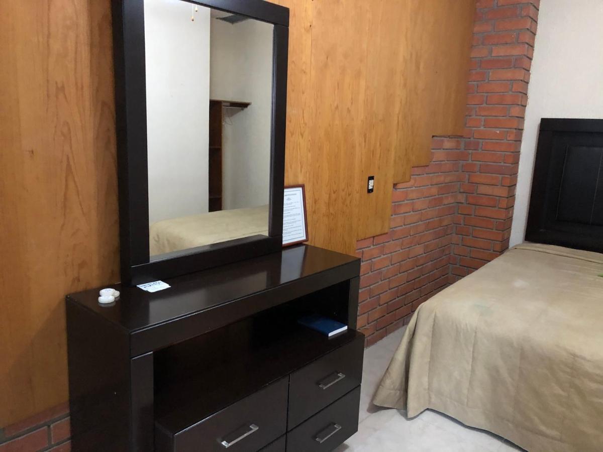 Hotel Maria Elena デュランゴ エクステリア 写真